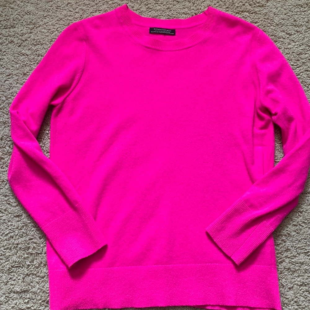 Pink Banana Republic merino wool sweater